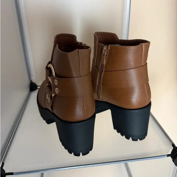 Forever Link Women's Brown Chunky Heel Combat Ankle Boots Size 6 New - Picture 7 of 7